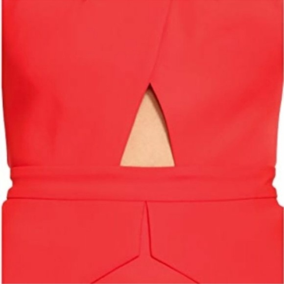 BCBGMAXAZRIA Remmie Open-Back Peplum Halter Top red - Picture 2 of 12